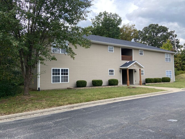 Foto del edificio - Condominium in Academy Commons