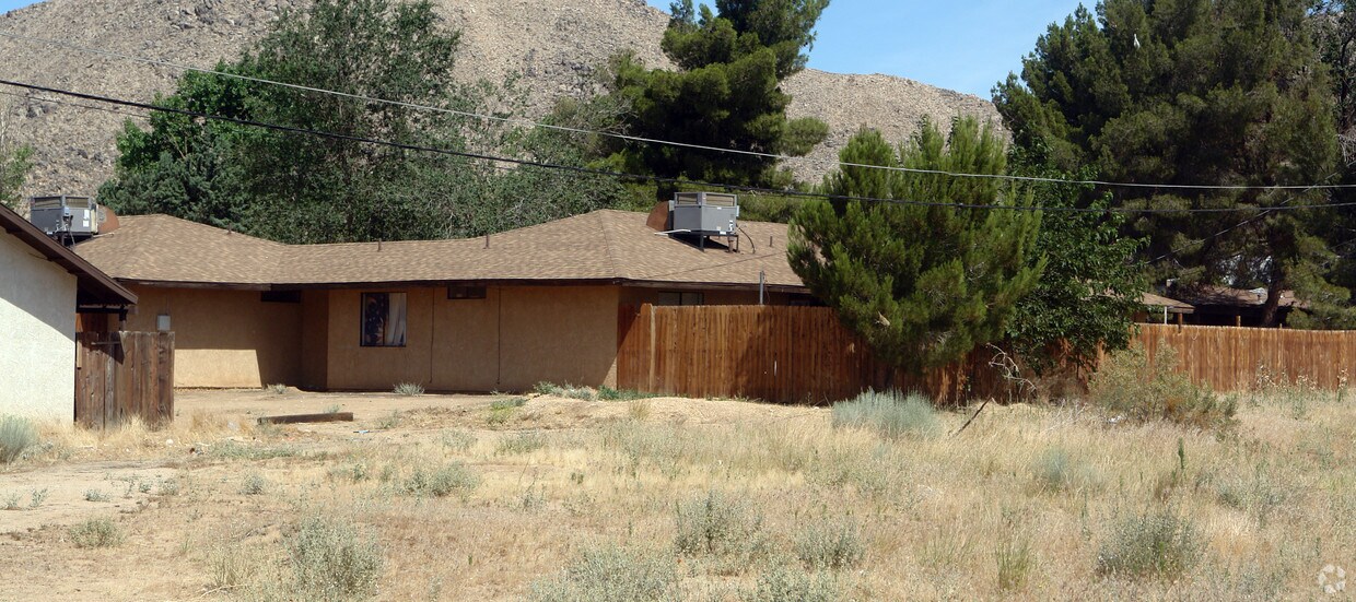 Building Photo - 15724 Sago Rd