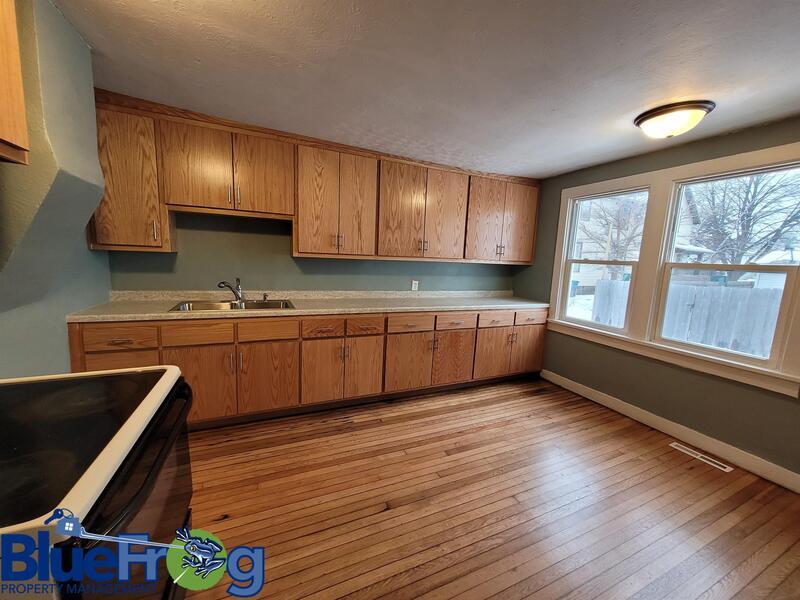 Primary Photo - 714 Stuart St