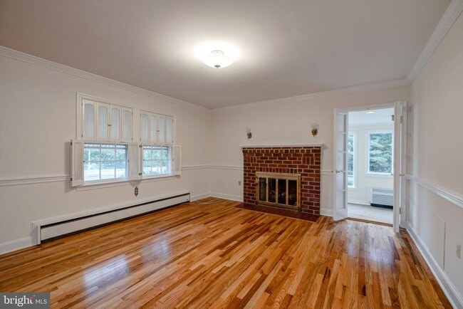 Building Photo - 6623 Beulah St