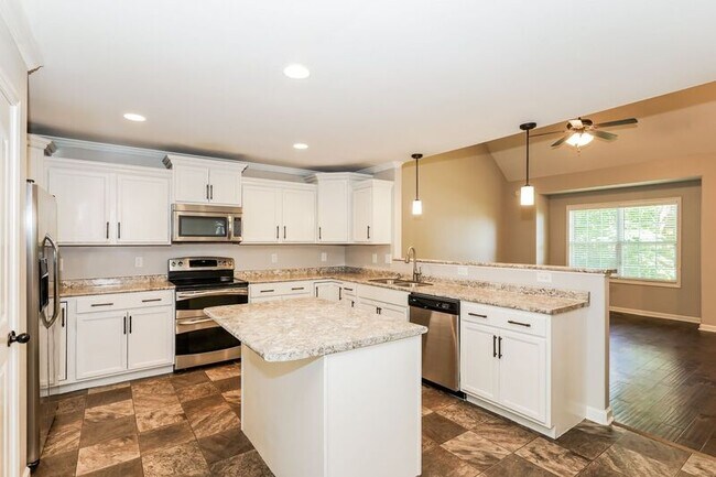 Foto del edificio - 1207 Verkler Dr