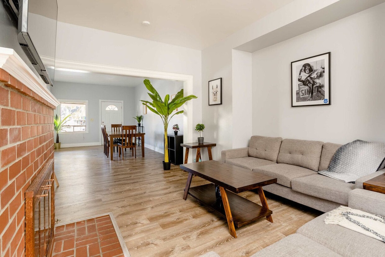 Foto principal - 4004 SE Division St