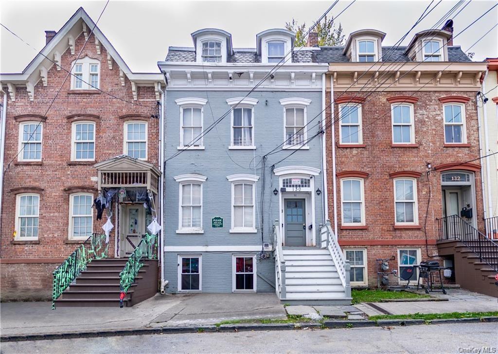 130 Lander St, Newburgh, NY 12550 Room for Rent in Newburgh, NY
