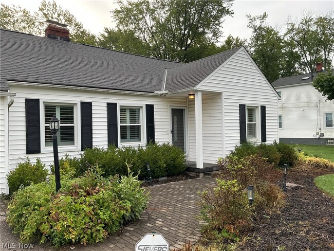 Building Photo - 3653 Brainard Rd