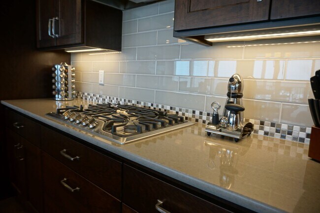 Foto del edificio - Luxury Home in Peaceful Setting