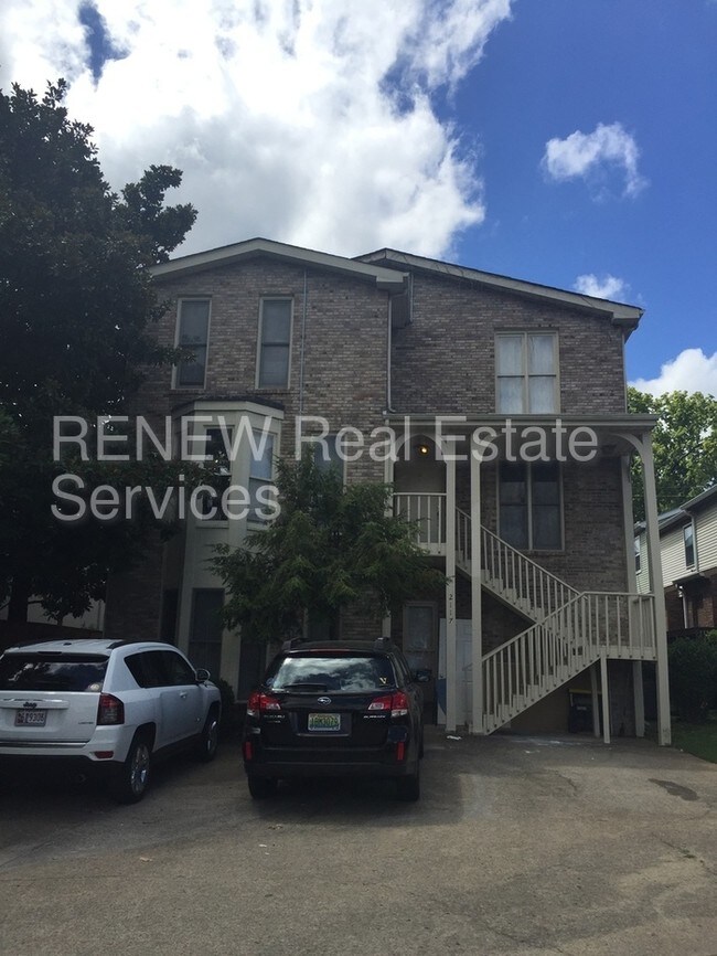 Building Photo - 2117 Acklen Ave