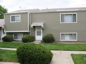 Building Photo - 5711 W 92nd Ave