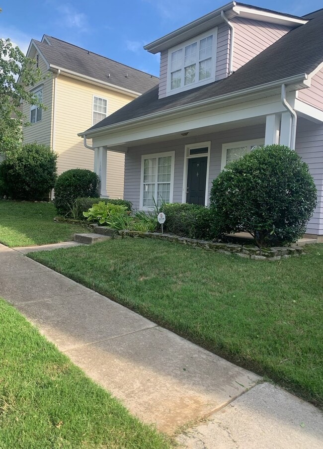 Building Photo - 13815 Carleen Way Dr