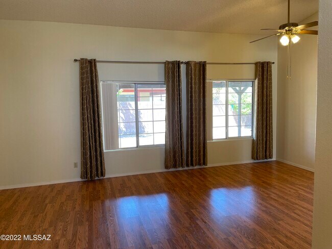 Building Photo - 2630 W Camino Ebano