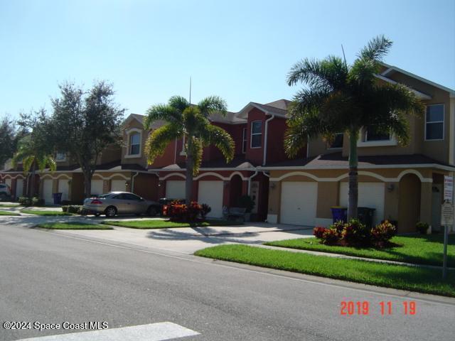 Primary Photo - 3900 Playa Del Sol Dr