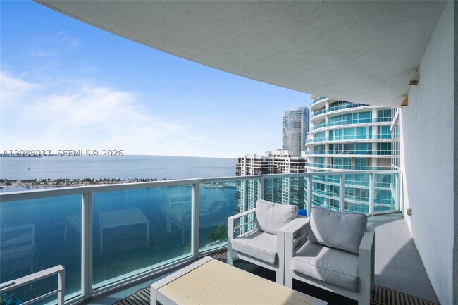 Foto del edificio - 2101 Brickell Ave