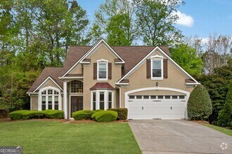 Building Photo - 6285 Sterling Dr