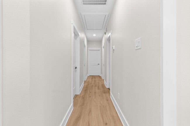 Foto del edificio - 7322 Phillips St
