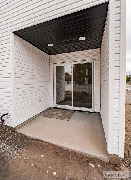 Building Photo - 2305 Caliber Pl