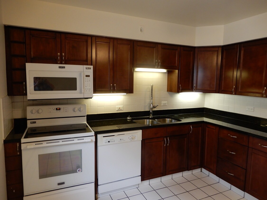 Foto principal - 442 Jackson Blvd