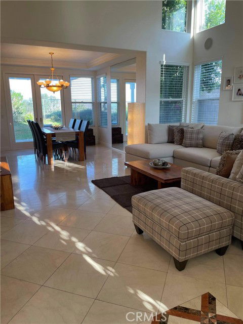 Building Photo - 31 Ledgewood Dr