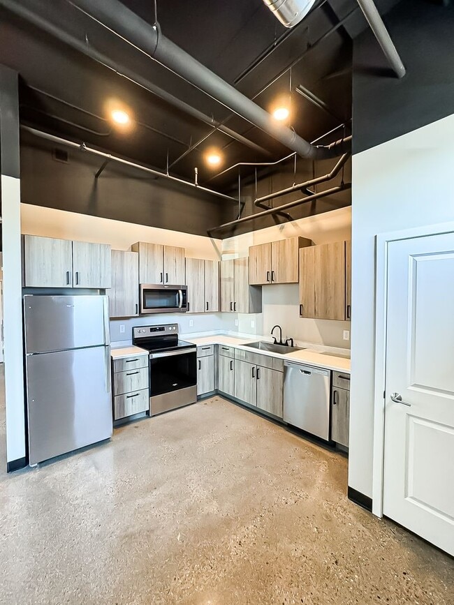 Interior Photo - 1919 Flats