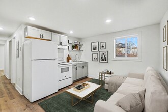 Building Photo - 3337 Reading Rd