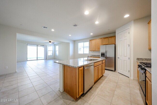 Building Photo - 13526 W Calle De Baca