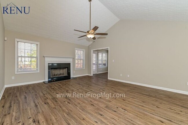 Foto del edificio - Now Available! 5 Bedroom 3 Bath!