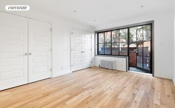Building Photo - 135 Cambridge Pl