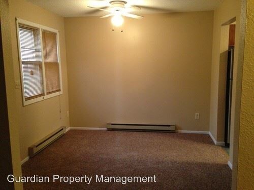 Building Photo - 3 br, 1.5 bath House - 903 Marion St N