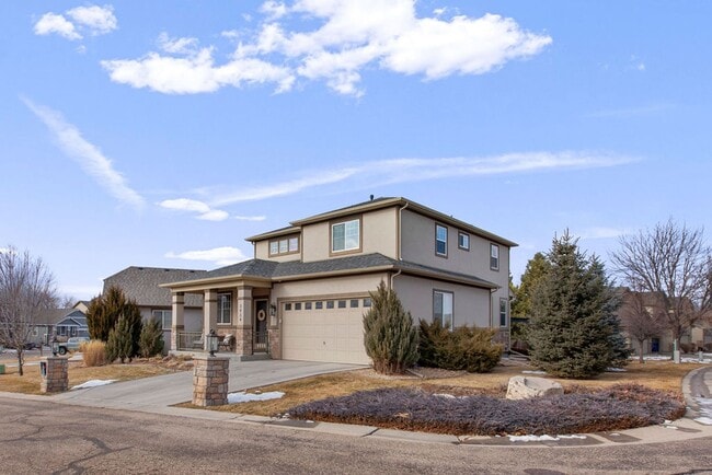 Building Photo - Amazing 4 Bedroom 4 Bath home near Boyd Lake