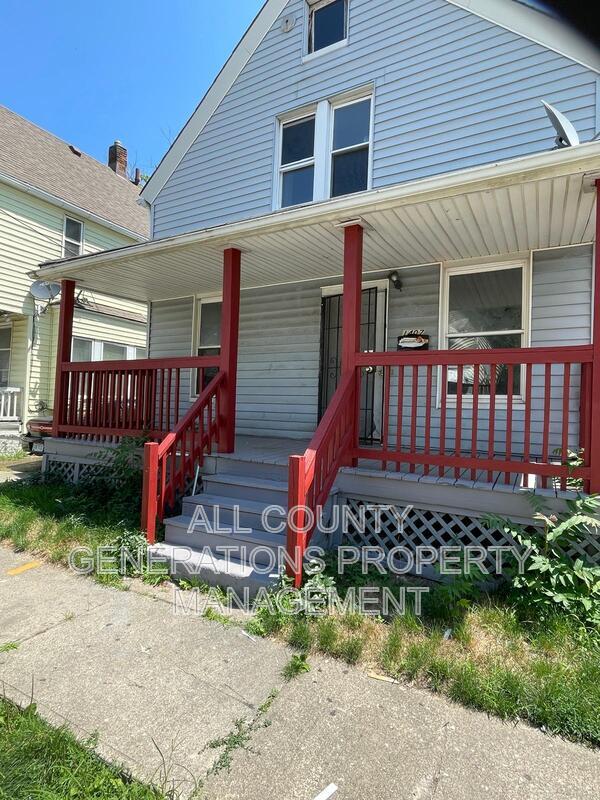 Primary Photo - 1407 E 90th St