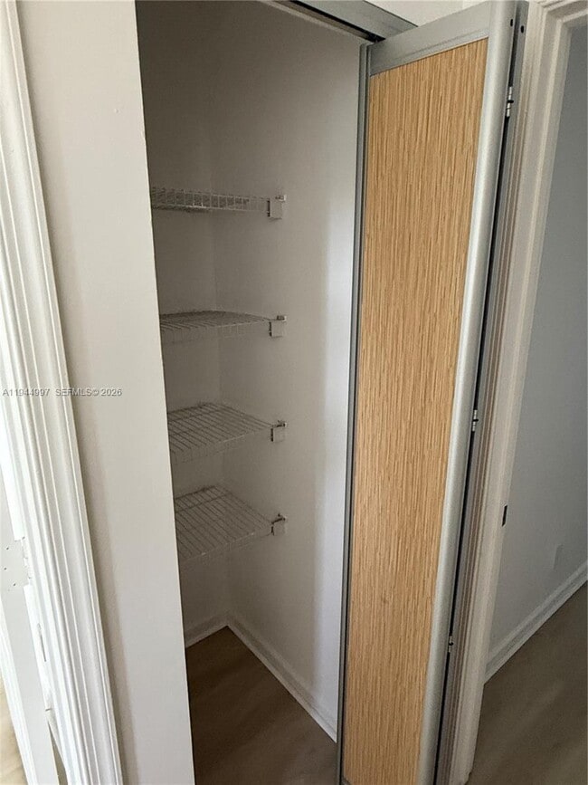 Building Photo - 973 Imperial Lake Rd