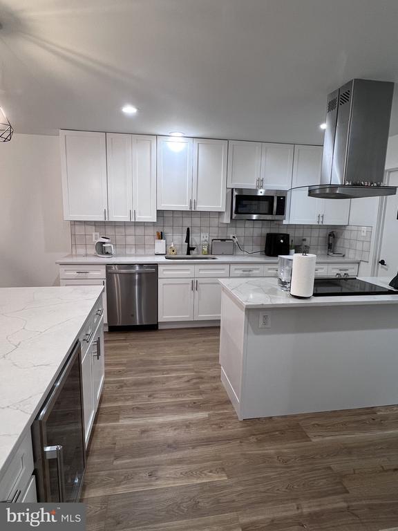 Foto del edificio - 5249 Strathmore Ave