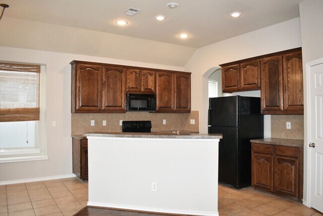 Foto del edificio - 8617 Corral Cir