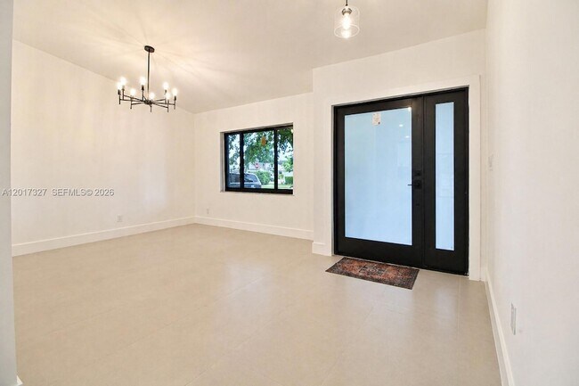 Building Photo - 10088 SW 143rd Ct