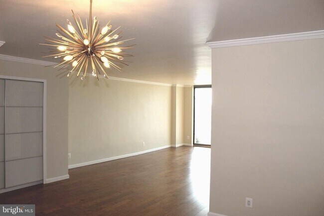 Foto del edificio - 5101 River Rd