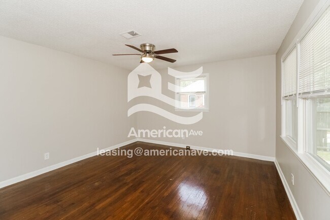 Foto del edificio - 3941 Trotter Rd