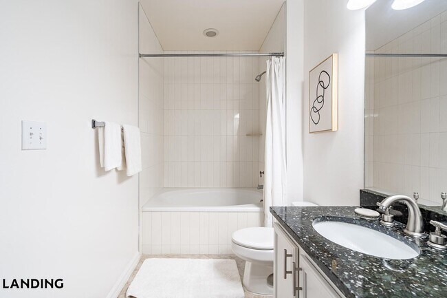 Building Photo - 440 NE 4th Ave