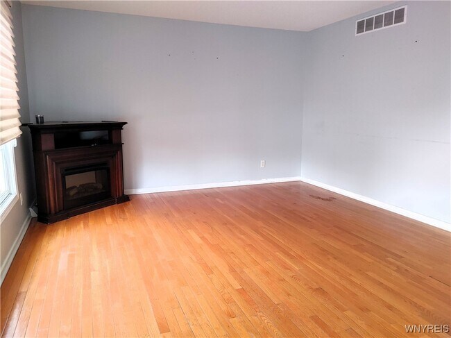 Foto del edificio - 579 Homestead Dr