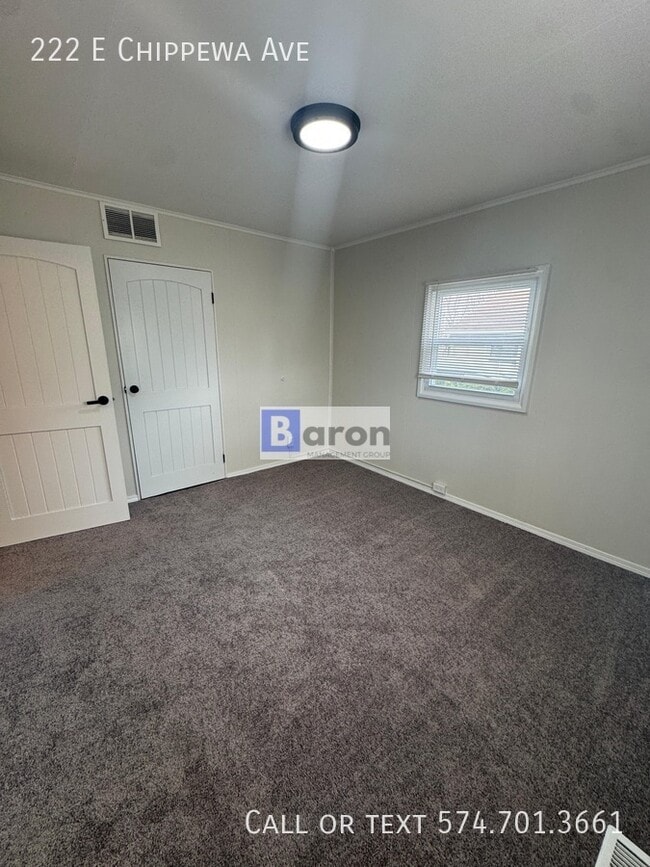 Building Photo - 222 E Chippewa Ave