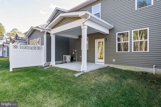 Building Photo - 383 Scranton Ln