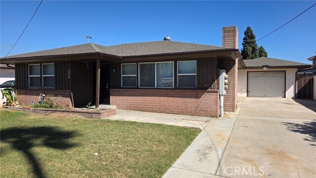 Foto del edificio - 8427 Oleander Ave