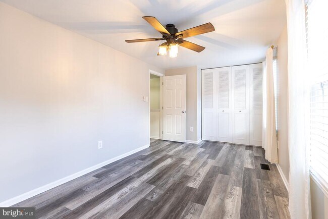 Building Photo - 1178 White Coral Ct