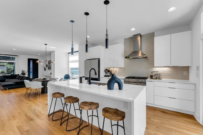 Foto del edificio - 708 E Hargett St