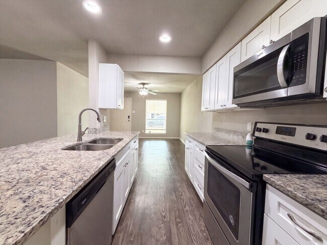 Foto del edificio - 14360 Riata Ln
