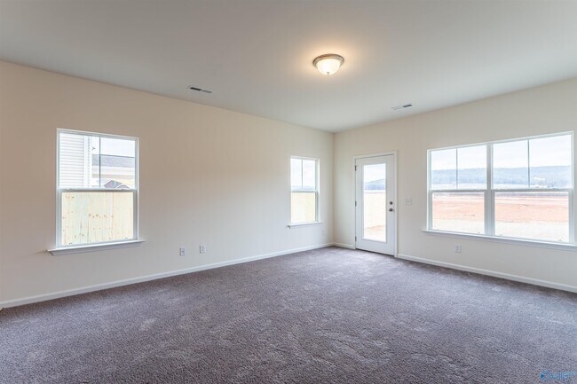 Building Photo - 117 Emma Grace Ln