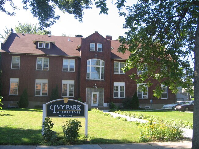 Old World Charm - 982 Ivy Ave E