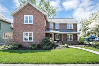 Building Photo - 129 Penn St