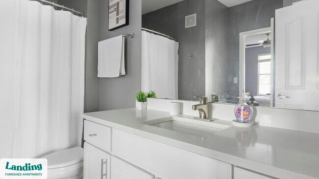 Foto del edificio - 100 Peyton Pl SW