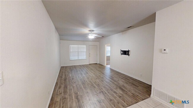 Building Photo - 204 S 34th St