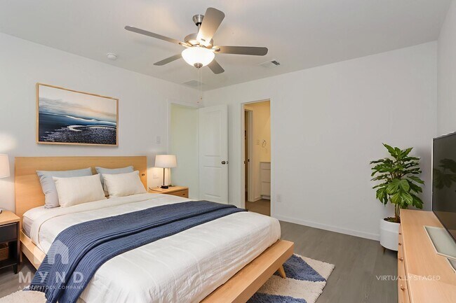 Foto del edificio - 2761 Mistwood Dr