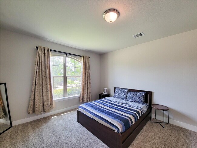 Foto del edificio - "Spacious 4-Bedroom Haven in Katy, TX with 3.5 Baths – Your Ideal Family Retreat Awaits!"