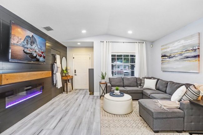 Foto del edificio - 3122 W Grace St